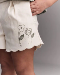 Toddler Girl Floral Scalloped Shorts - Cream