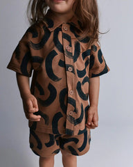 Toddler Boy Button-Down Short-Sleeve Shirt in Abstract Print - Brown